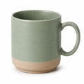 Tasse 350 ml diamètre 8.5 cm en céramique vert sauge et beige avec anse style rustique